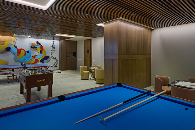 3 bhk flats with indoor gaming area
